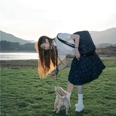 看见你就笑